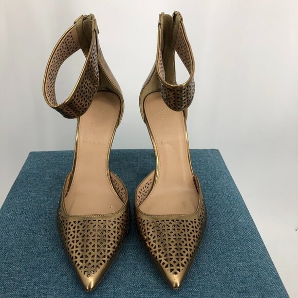 J.Crew Gold Perforated Pointed Toe Ankle Strap Natasha Mirror Metallic Heels 7 - Picture 2 of 15